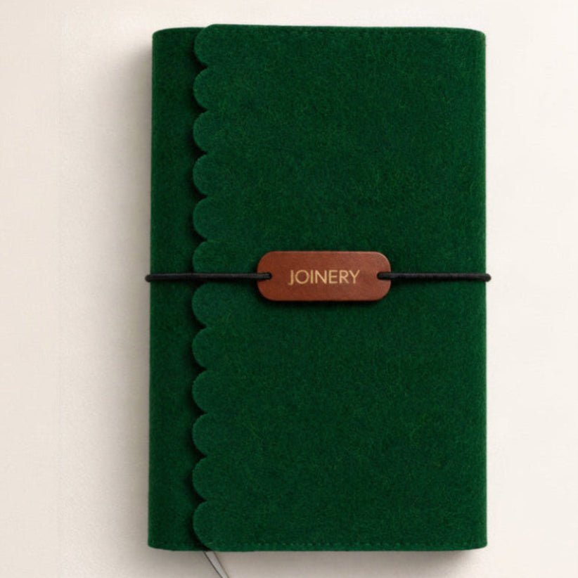 TRAVELLERS JOURNAL SCALLOPED A5 FOREST GREEN ECO-FELT