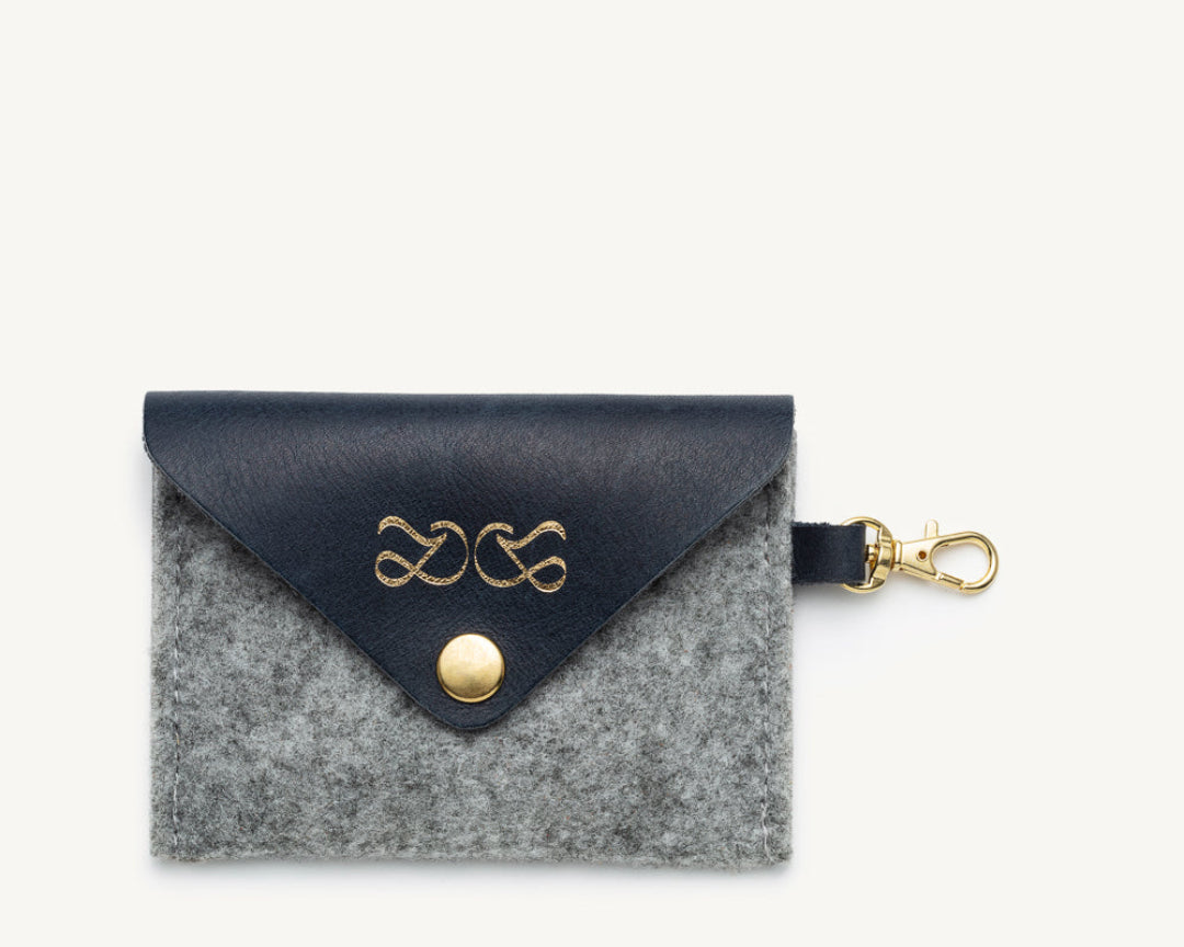 CARD HOLDER