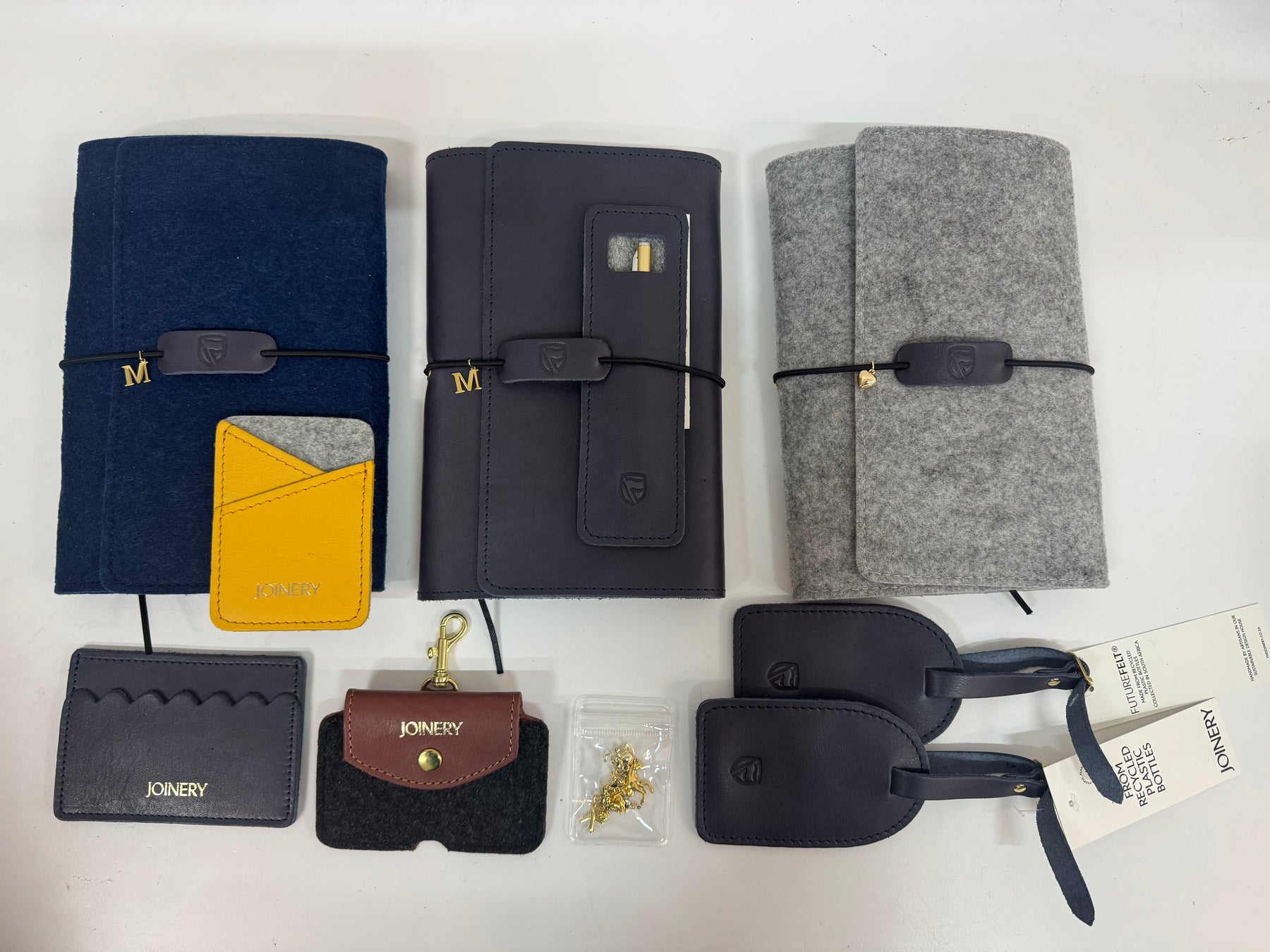 Delegate gifts people actually take home.